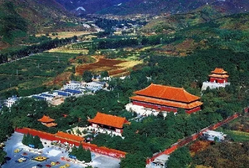 北京金岳臺溫泉酒店，承載著上個世紀的老磚樓