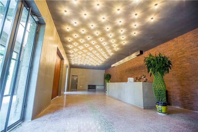 北京金岳臺溫泉酒店，承載著上個世紀的老磚樓