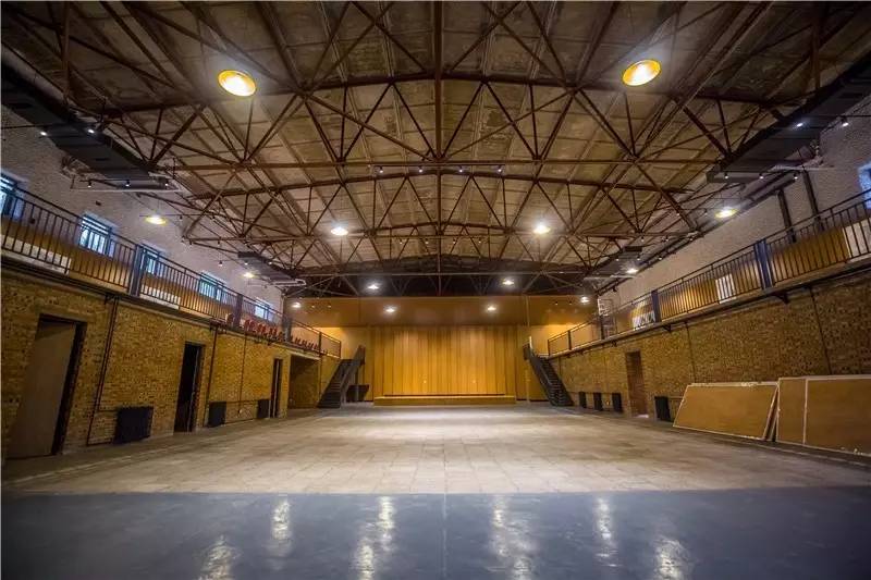 北京金岳臺溫泉酒店，承載著上個世紀的老磚樓