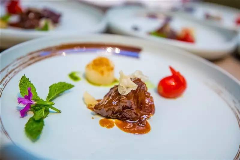 北京金岳臺溫泉酒店，承載著上個世紀(jì)的老磚樓