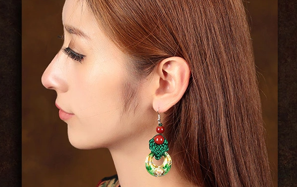 復(fù)古風(fēng)中國結(jié)耳環(huán)綠色景泰藍(lán)耳墜首飾