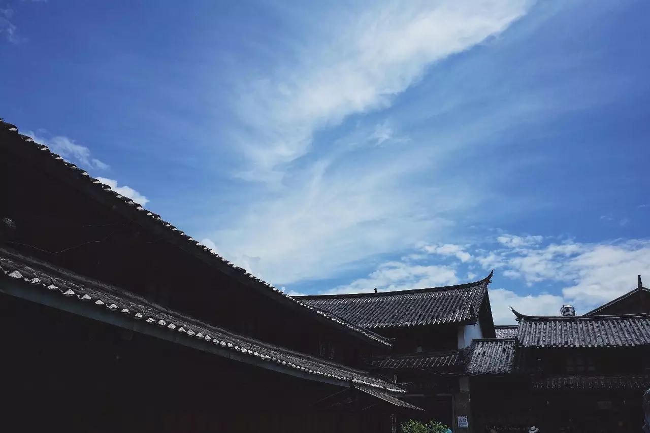 松贊麗江林卡，歷經千百年歲月流淌的歷史古建