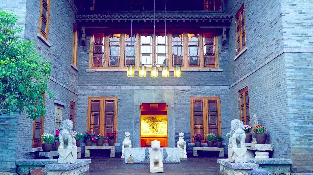 松贊麗江林卡，歷經千百年歲月流淌的歷史古建