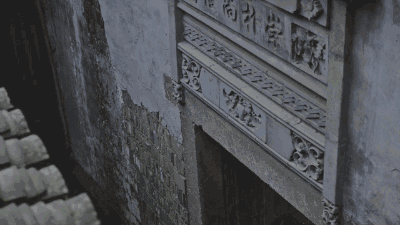 塘棲古鎮(zhèn)小茶姑娘，古鎮(zhèn)溪邊沐浴清風滌蕩心靈