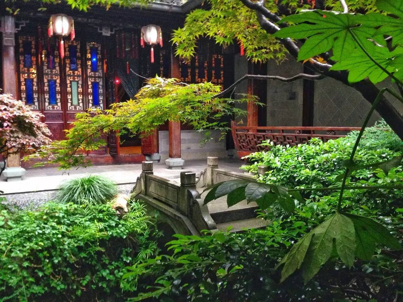 江南豪宅，淺談?dòng)米咸春突ɡ婺窘ǖ暮r故居