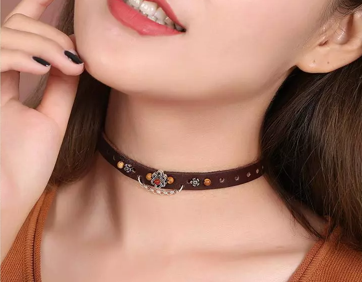 簡約氣質(zhì)皮質(zhì)頸鏈復(fù)古牛皮項(xiàng)圈首飾