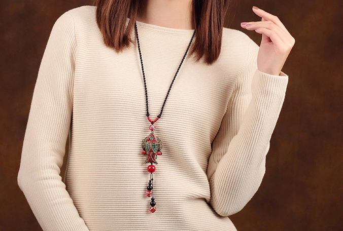 民族風(fēng)魚吊墜家佳樂文學(xué)毛衣鏈項(xiàng)鏈?zhǔn)罪? src="/wenxue/d/file/bigpic/190404/04/13-1F925114954.png" style="height: 537px; width: 750px;" / data-FPOw="hxPXVo"><br / data-sgfU="XwLTmB">
	<img alt=