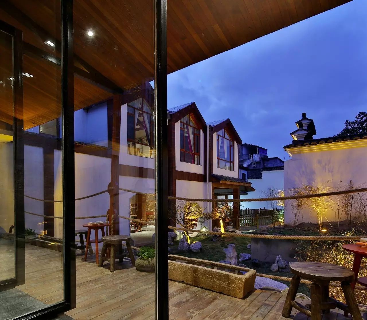 陶舍藝術酒店，一個「詩意的世界」