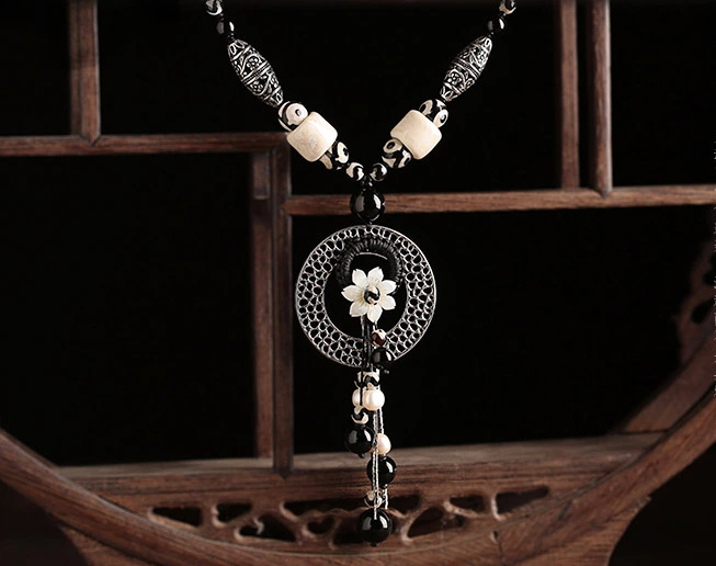 天珠貝殼花裝飾復(fù)古毛衣鏈長(zhǎng)款項(xiàng)鏈?zhǔn)罪? src="/wenxue/d/file/bigpic/190404/04/13-1F925160341.png" style="height: 514px; width: 750px;" / data-WGjl="ZWddnS"><br / data-podz="XKk9oZ">
	<img alt=