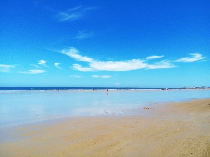 翡翠灣，在遼闊的海洋前做回無憂快樂的自我