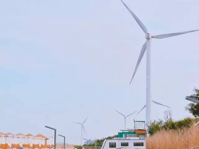 翡翠灣，在遼闊的海洋前做回無憂快樂的自我