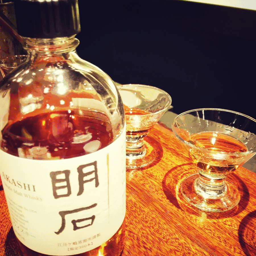 叢山茶境，一片天一座山忘了山外忘卻自己