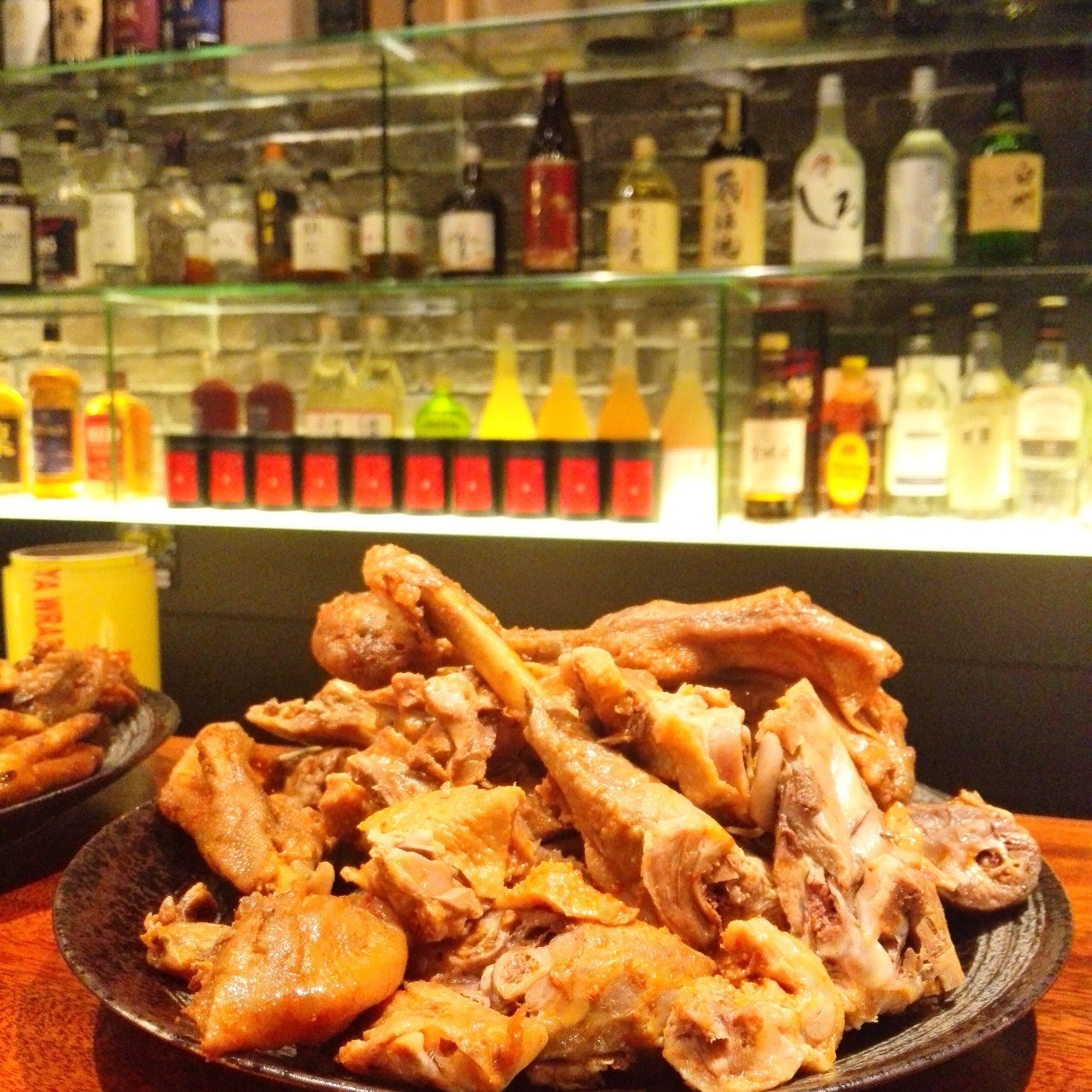 叢山茶境，一片天一座山忘了山外忘卻自己