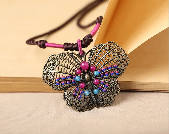 古銅蝴蝶吊墜時(shí)尚古風(fēng)項(xiàng)鏈?zhǔn)罪? src="/wenxue/d/file/bigpic/190404/04/13-1F92Z94446.png" style="height: 573px; width: 750px;" / data-d0xY="tDGIic"><br / data-r9B7="WRNulU">
	<img alt=