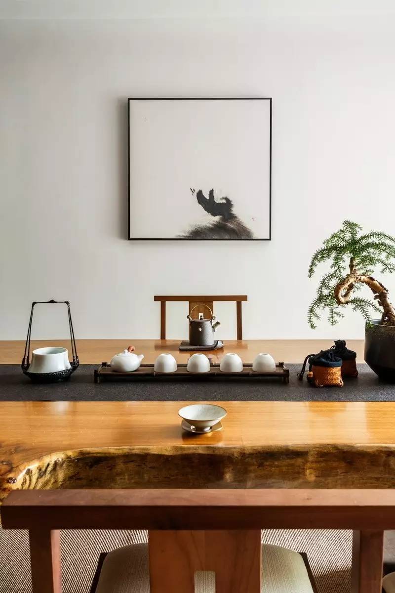 一茶一室，一中國