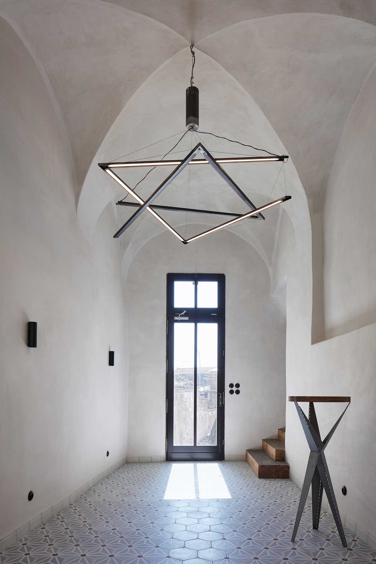 百年老房改造的民宿，古樸純美中透露出靜謐的