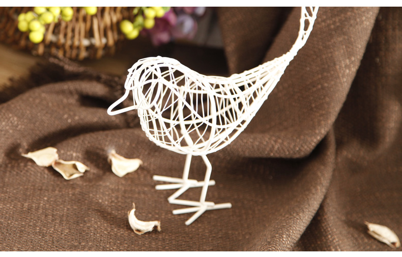 黑白簡(jiǎn)約可愛(ài)的鐵藝小鳥(niǎo)