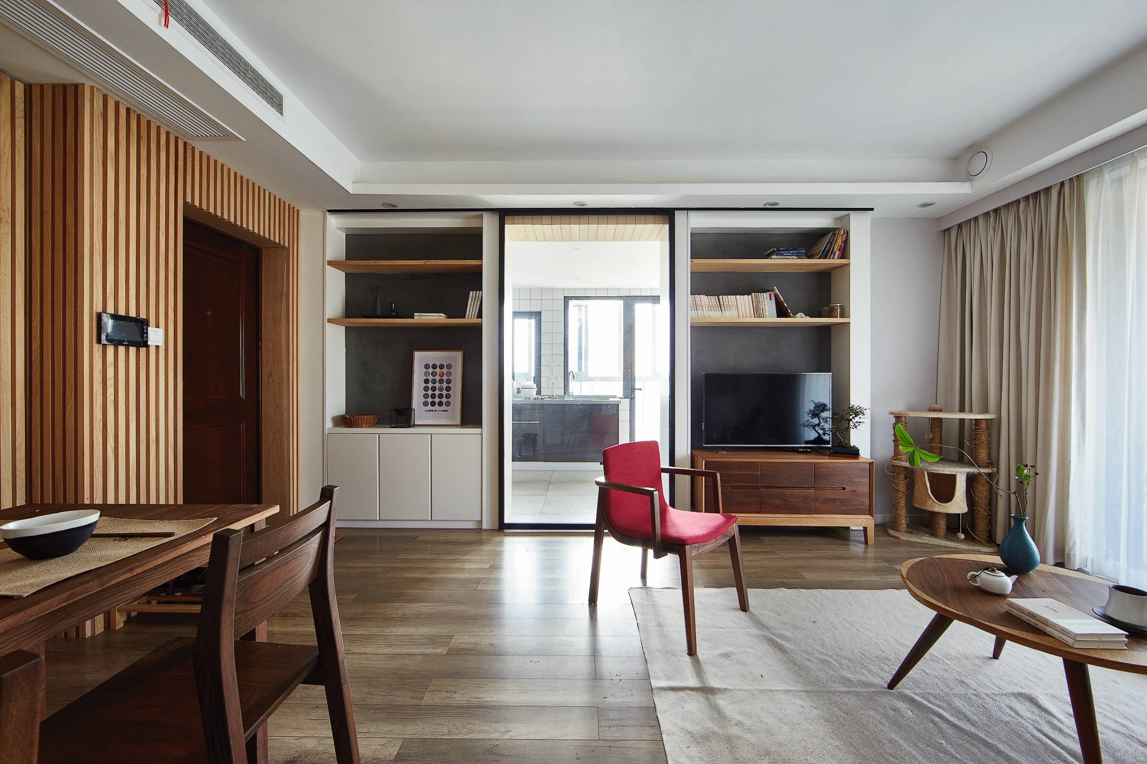 原木清風(fēng)，家理應(yīng)如此