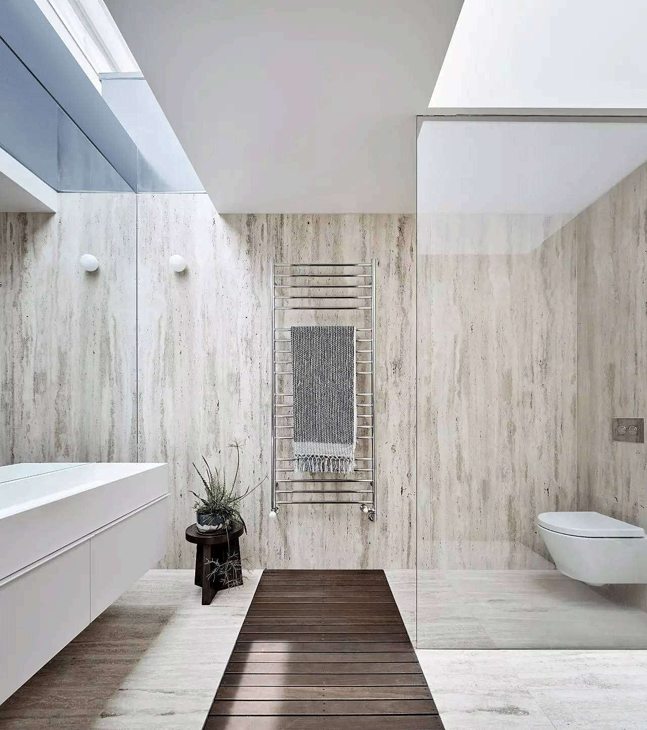 越白越簡(jiǎn)，越極致