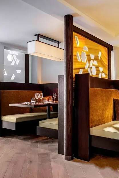 藝術(shù)與空間的完美結(jié)合，奢華新中式酒店設(shè)計(jì)