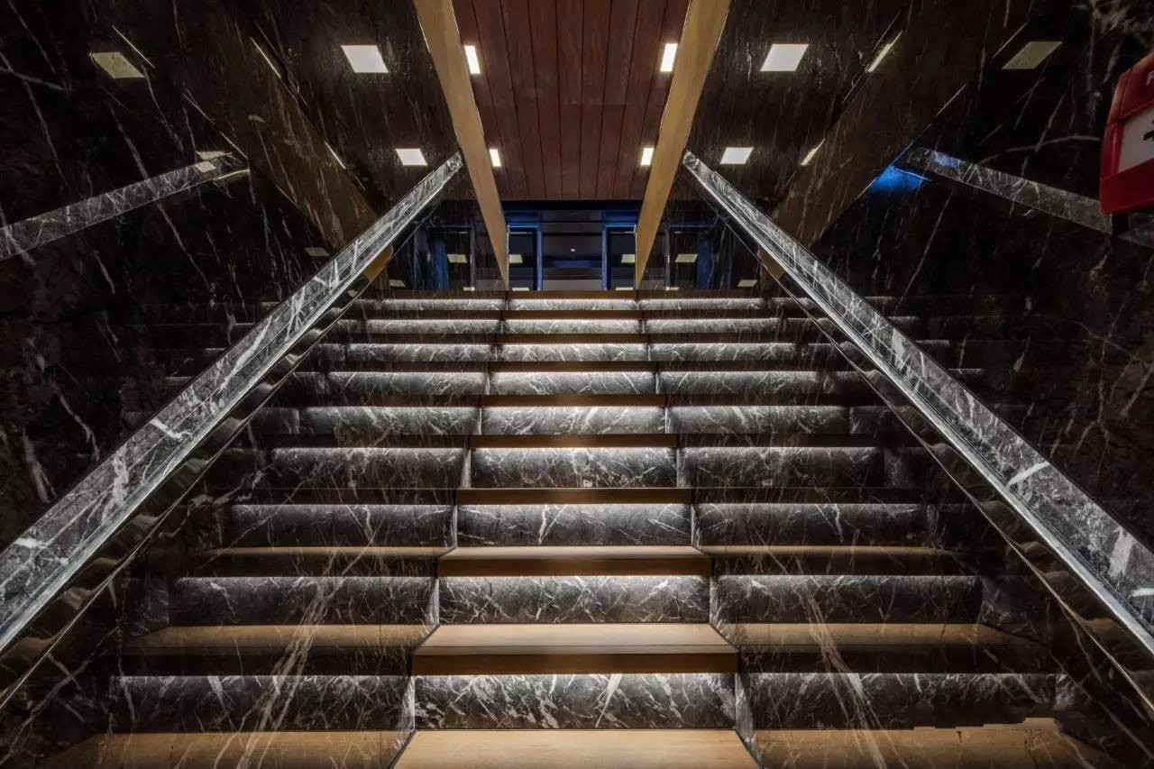 藝術(shù)與空間的完美結(jié)合，奢華新中式酒店設(shè)計(jì)