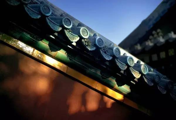 古建筑，一片瓦，遮風(fēng)擋雨