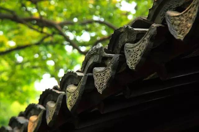 古建筑，一片瓦，遮風(fēng)擋雨