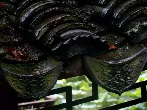 古建筑，一片瓦，遮風(fēng)擋雨