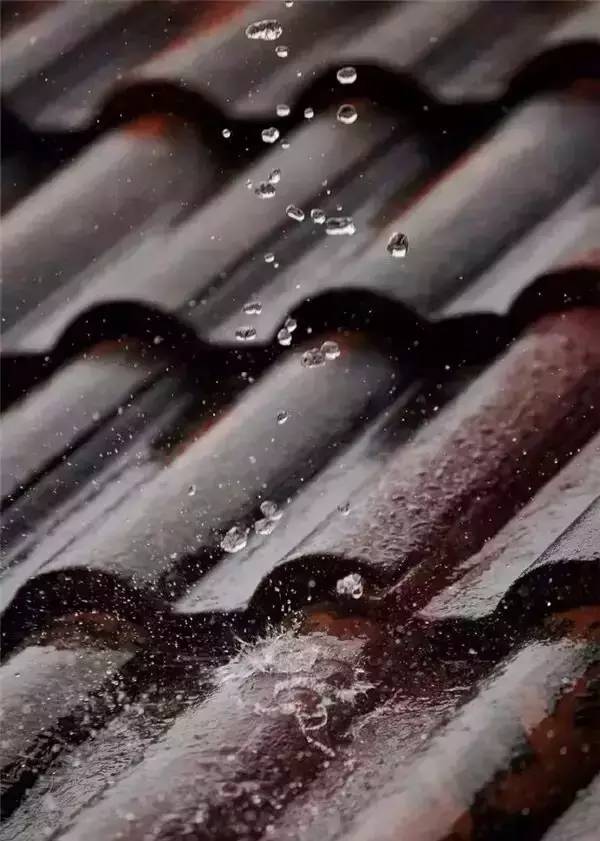 古建筑，一片瓦，遮風(fēng)擋雨