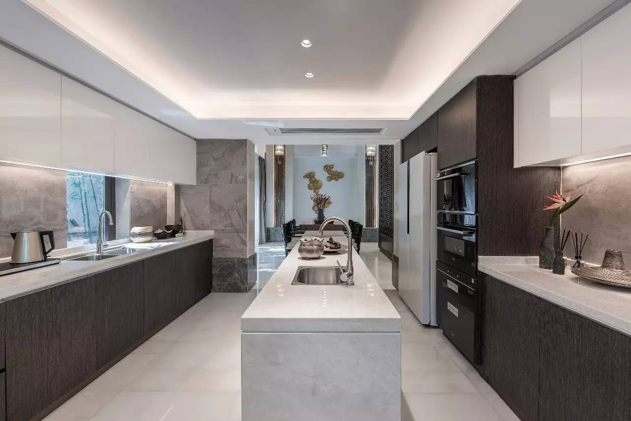 樸質的奢華，自然返璞的當代別墅設計