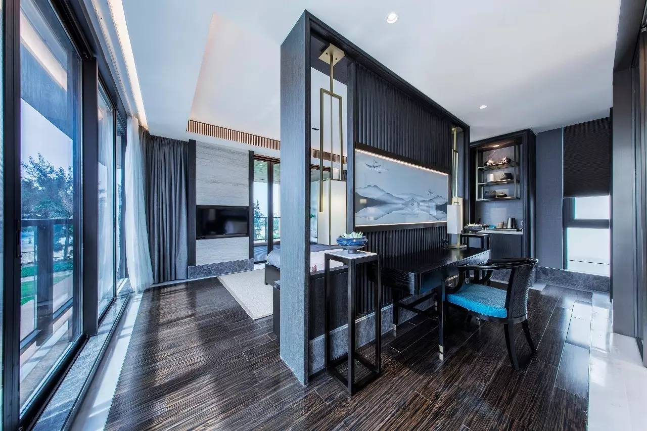 樸質(zhì)的奢華，自然返璞的當(dāng)代別墅設(shè)計(jì)