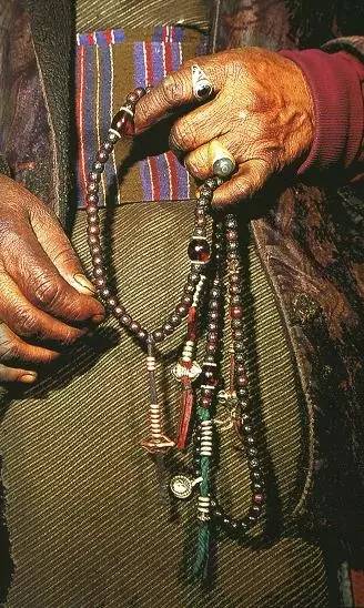 佛珠手串，你必須知道的佛家至寶和道教傳承