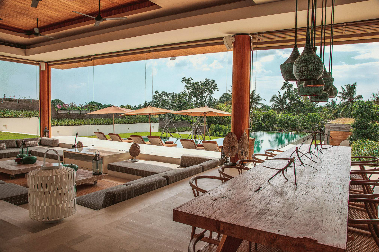 印度臨海別墅設計 新中式建筑中的木與石