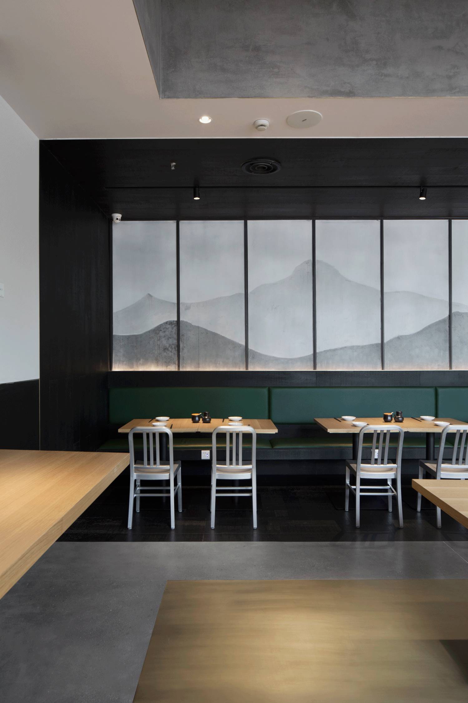 設(shè)計承載食物的靈魂，中式餐廳設(shè)計