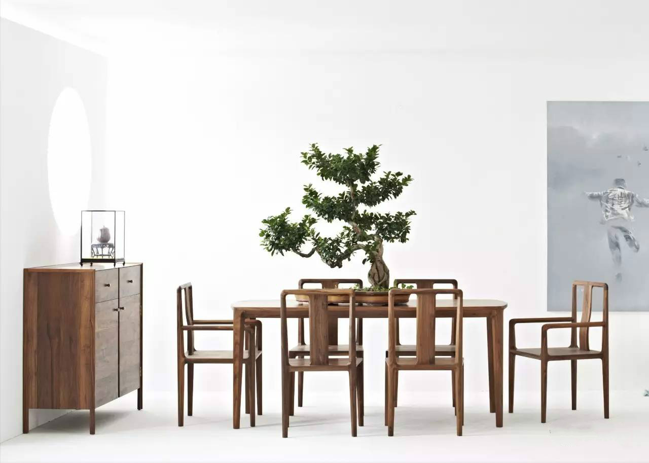 簡潔大氣的中式家具，傳統(tǒng)之美！