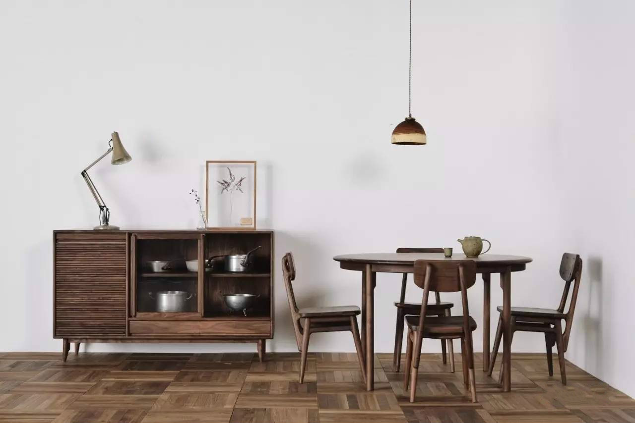 簡潔大氣的中式家具，傳統(tǒng)之美！