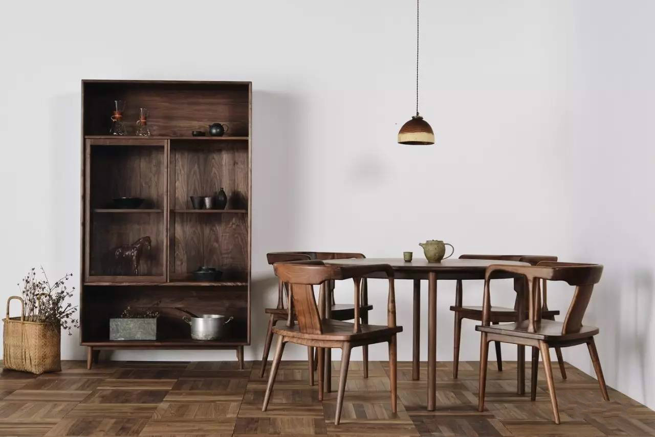 簡潔大氣的中式家具，傳統(tǒng)之美！