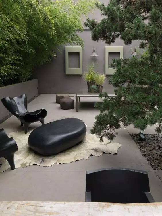 水泥墻樸素寂靜的美，庭院設(shè)計(jì)