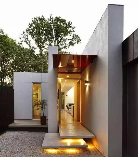 水泥墻樸素寂靜的美，庭院設計