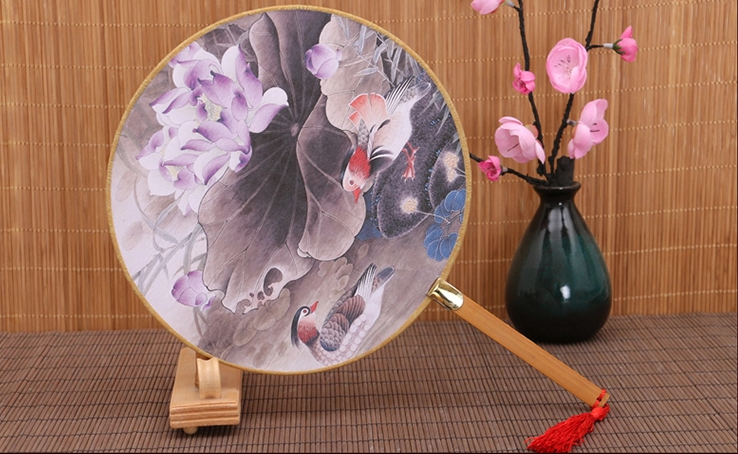 古風(fēng)系列圖案的家佳樂文學(xué)復(fù)古團扇