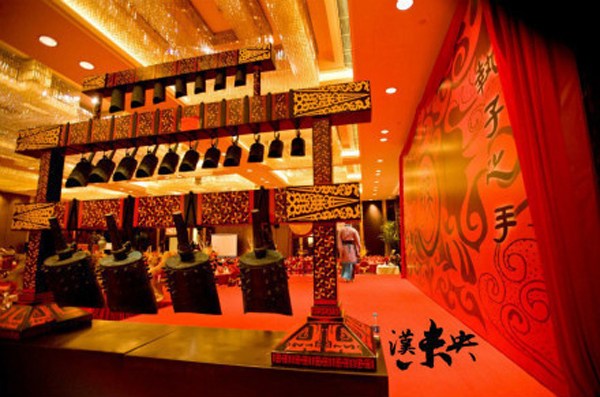 一場(chǎng)震撼的中式婚禮攝影