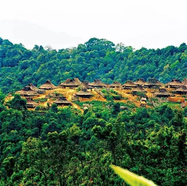 中國(guó)建筑六大門(mén)派之一，川派建筑