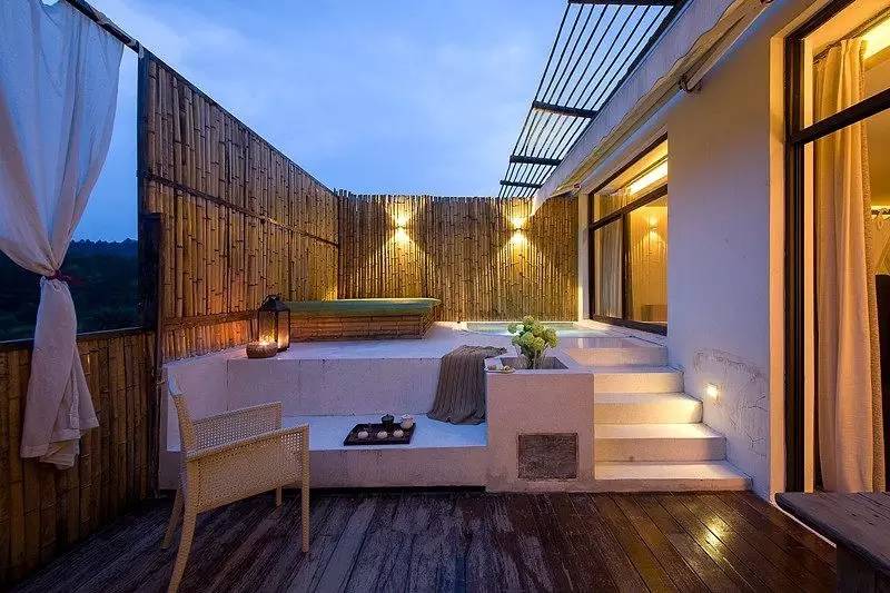 悅庭楠舍 ，兼顧田園風(fēng)光與遠(yuǎn)山樹林