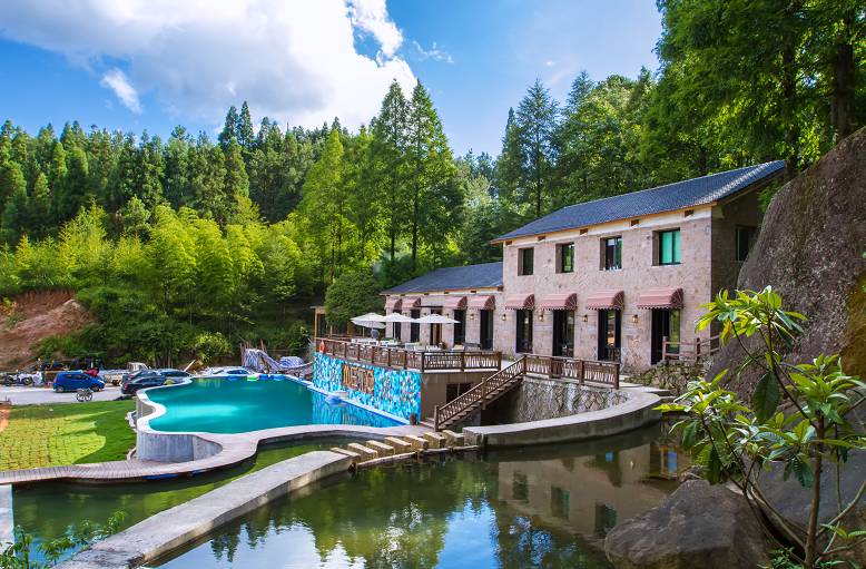 迷途綿嶺，悠悠秘境里的大山清涼