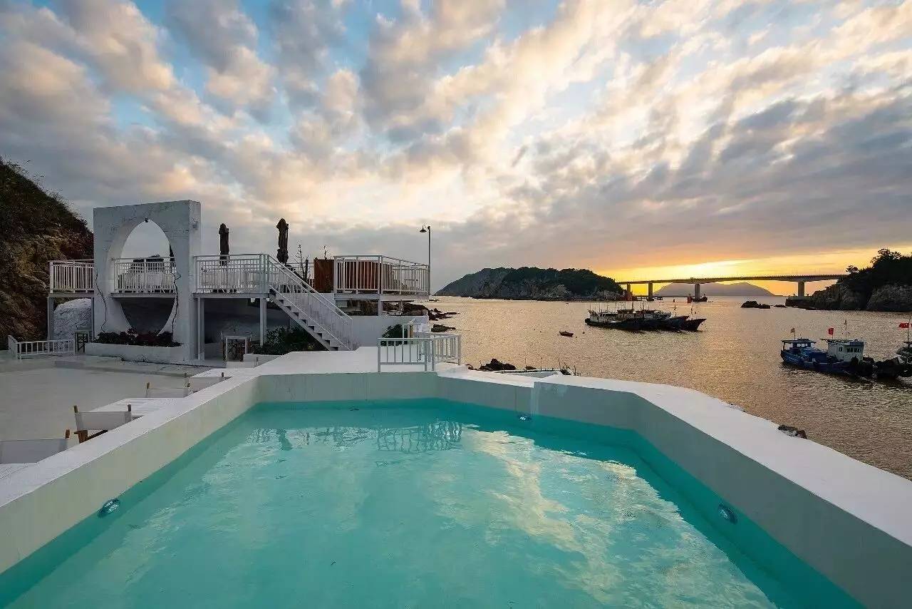 海天左舍，猶如撒歡在海與天的懷抱