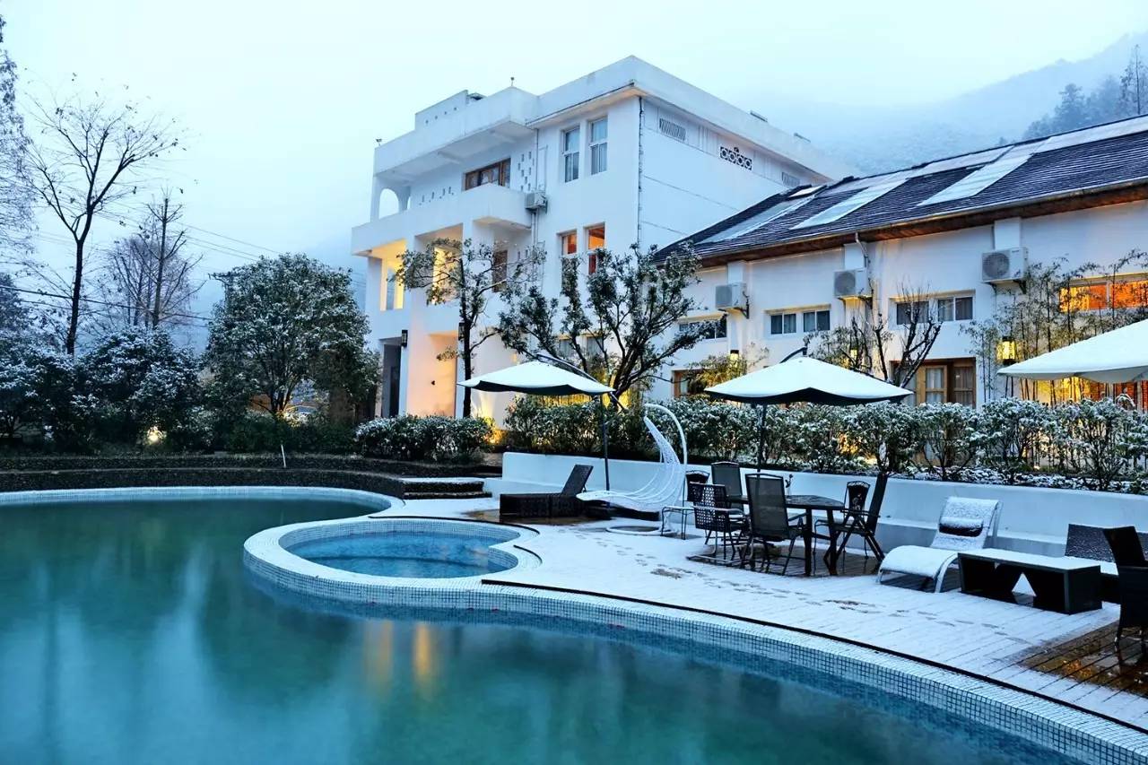 莫干山居圖，如詩(shī)似畫(huà)的莫干山居圖