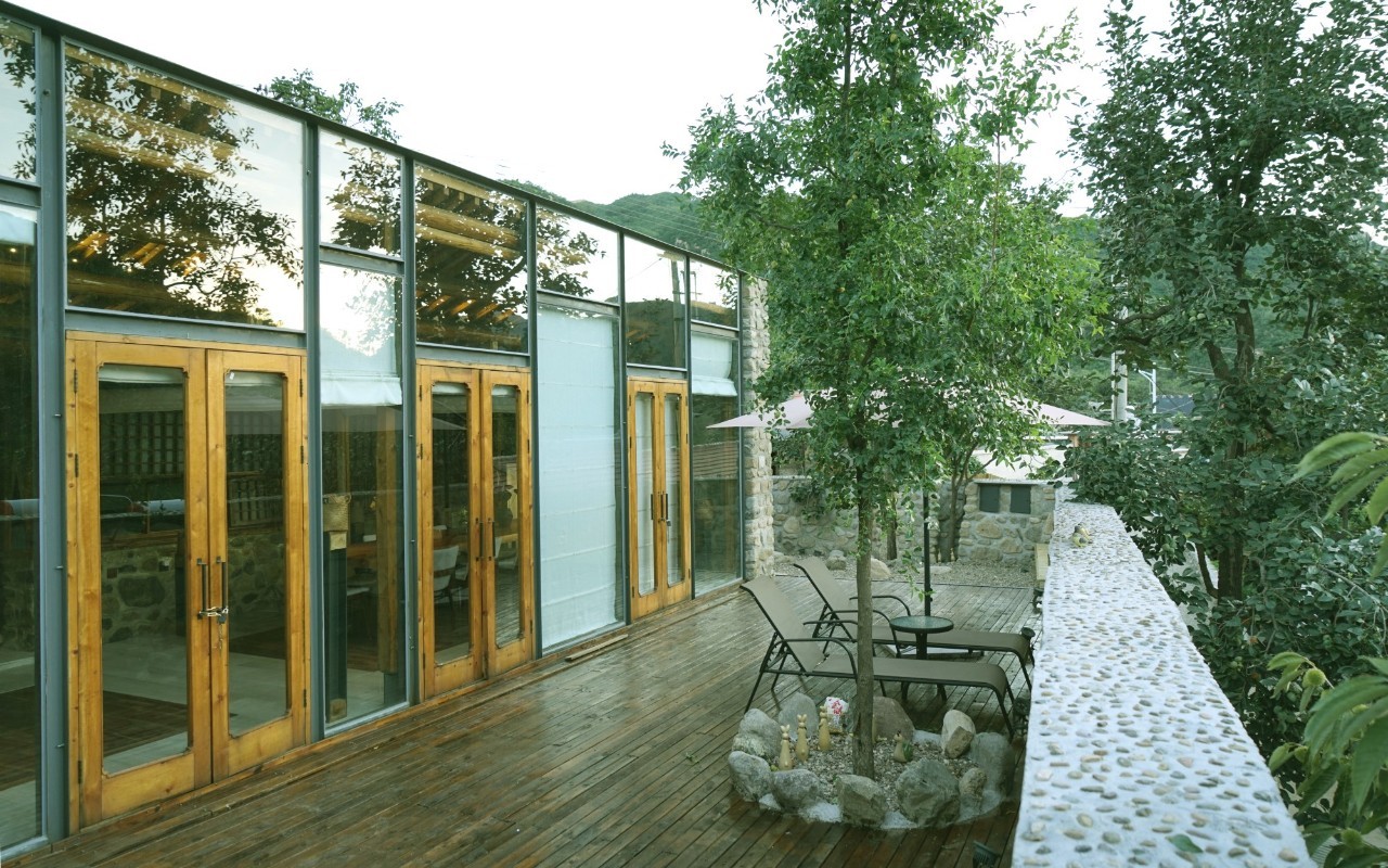 大舍為鄰，北京懷柔民宿設計