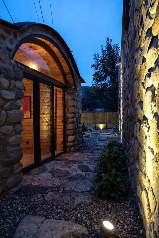 大舍為鄰，北京懷柔民宿設(shè)計