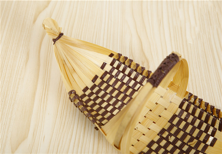小船造型竹編藝術(shù)工藝品