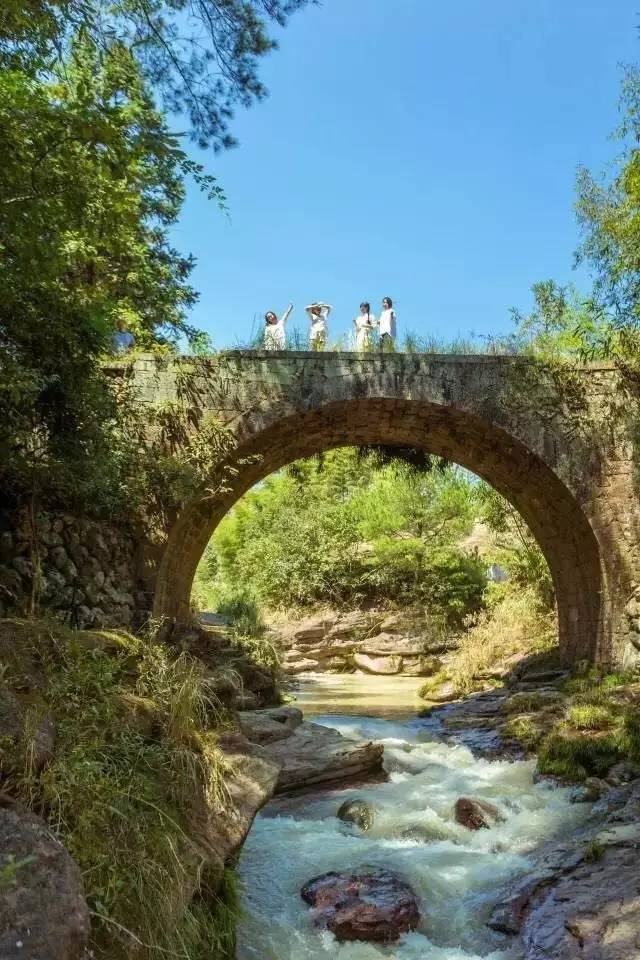 竹里云溪民宿設(shè)計(jì)，回歸田園